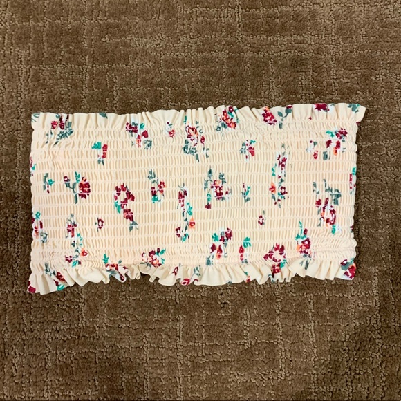 Xhilaration Other - Strapless Bikini top